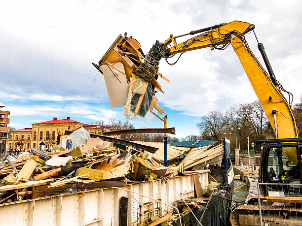 Best Construction Debris Removal  in Dover Base Housing, DE